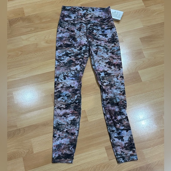 Brand New Lululemon Align HR Pant 28” - Picture 1 of 11